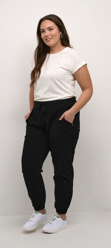 KCnana Pants